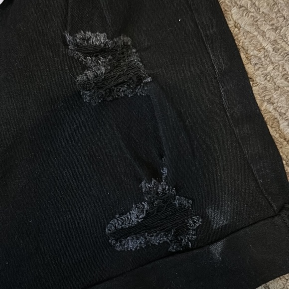 Rue 21 Distressed Curvy High Rise Shorts - Picture 3 of 3